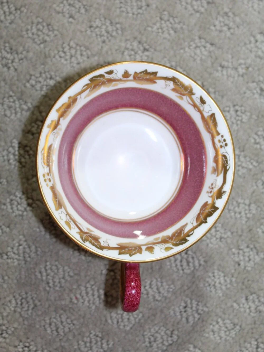 Tea Cup & Saucer Wedgwood Whitehall W3994 Powder Ruby Bone China